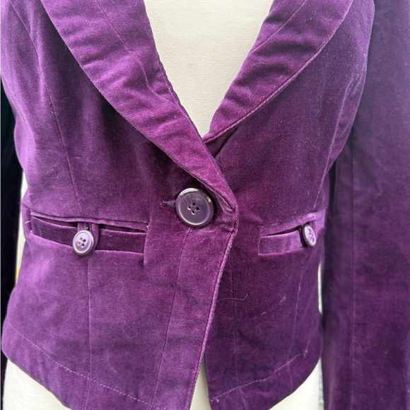 Purple Velvet Cropped Blazer – Small - Picture 6 of 8